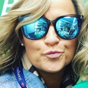 Meet your Posher, Kerri